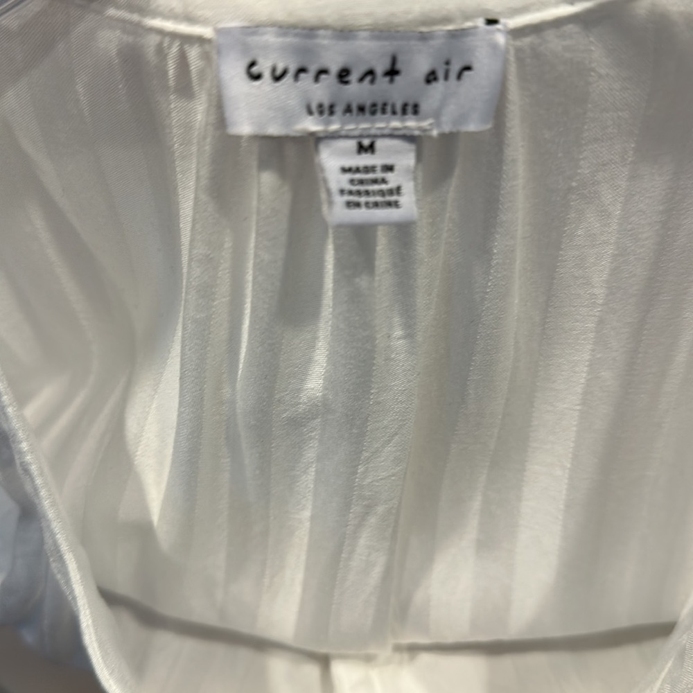 Current Air Tie Front Button Top - image 5